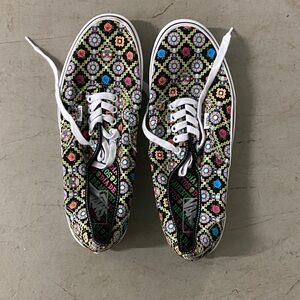 Vans Men's Multicolor Geometric Sneakers
